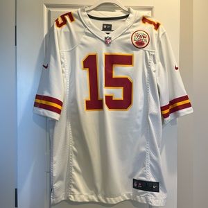 Authentic Men’s Kansas City Chiefs Nike Mahomes Jersey size L